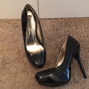 Black Steve Madden Patent Leather Heel